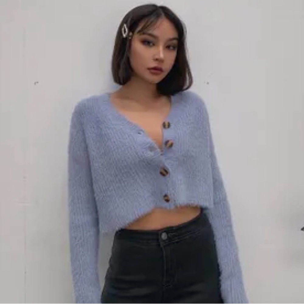 Fluffy white cropped sweater cardigan